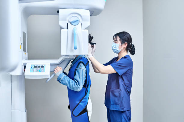 Best Emergency Gum Treatment in Tremont, IL